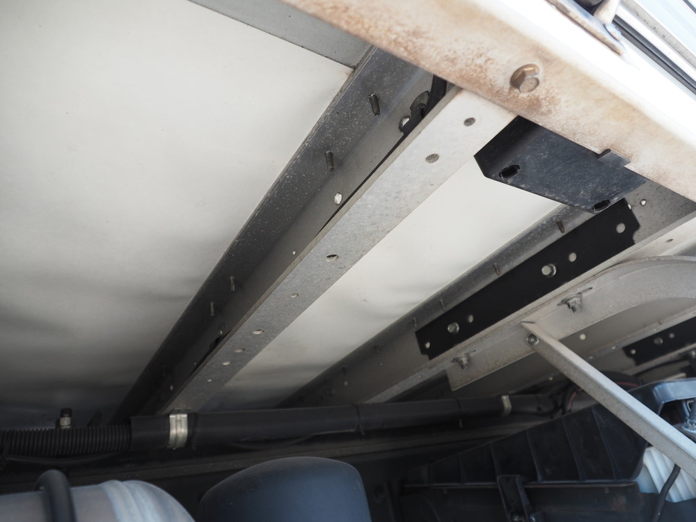 三菱ふそう スーパーグレート ウイング車 大型 QPG-FS64VZ 年式 H27[写真33]