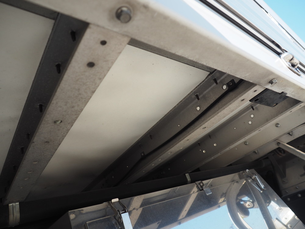 三菱ふそう スーパーグレート ウイング車 大型 QPG-FS64VZ 年式 H27[写真34]