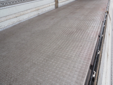 三菱ふそう スーパーグレート 冷凍ウイング 大型 PJ-FS54JVZ 年式 H17 [写真30]