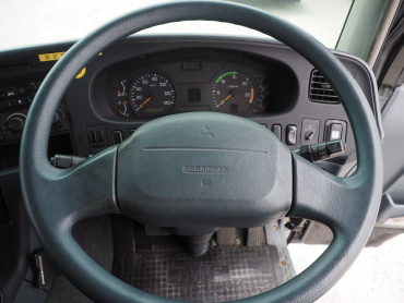 三菱ふそう スーパーグレート 冷凍ウイング 大型 PJ-FS54JVZ 年式 H17 [写真42]