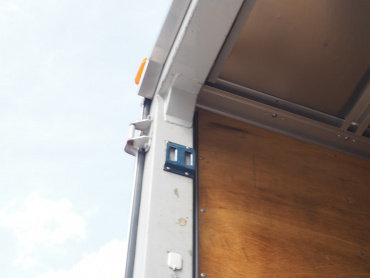 いすゞ フォワード ウイング車 中型 PKG-FRR90S2 年式 H22 [写真37]