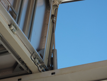 いすゞ ギガ ウイング車 大型 LKG-CYJ77A 年式 H23 [写真22]