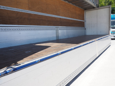 いすゞ ギガ ウイング車 大型 LKG-CYJ77A 年式 H23 [写真24]