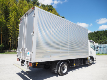 いすゞ エルフ バン車 小型 TKG-NLR85AN 年式 H25 [写真05]