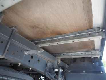 いすゞ エルフ バン車 小型 TKG-NLR85AN 年式 H25 [写真33]