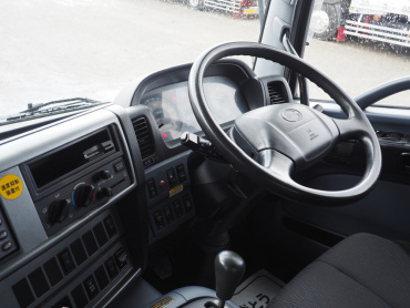 日野 グランドプロフィア 冷凍ウイング 大型 BKG-FW1AXYG 年式 H22 [写真33]