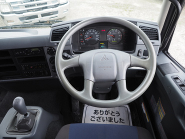 三菱ふそう ファイター ウイング車 中型 TKG-FK64F 年式 H29 [写真33]