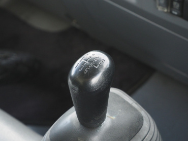 いすゞ エルフ バン車 小型 BKG-NPR85AN 年式 H23 [写真20]