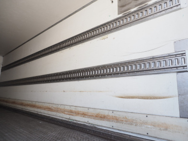 いすゞ フォワード 冷凍バン 中型 SKG-FRR90T2 年式 H24 [写真22]