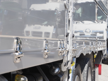 日野 グランドプロフィア 冷凍ウイング 大型 BKG-FW1AXYG 年式 H22 [写真09]