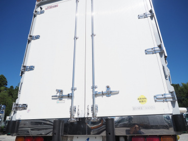 日野 グランドプロフィア 冷凍ウイング 大型 BKG-FW1AXYG 年式 H22 [写真10]