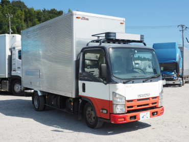 いすゞ エルフ バン車 小型 BKG-NMR85AN 年式 H22 [写真05]