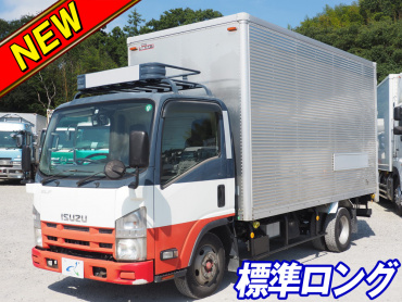 いすゞ エルフ バン車 小型 BKG-NMR85AN 年式 H22 [写真02]