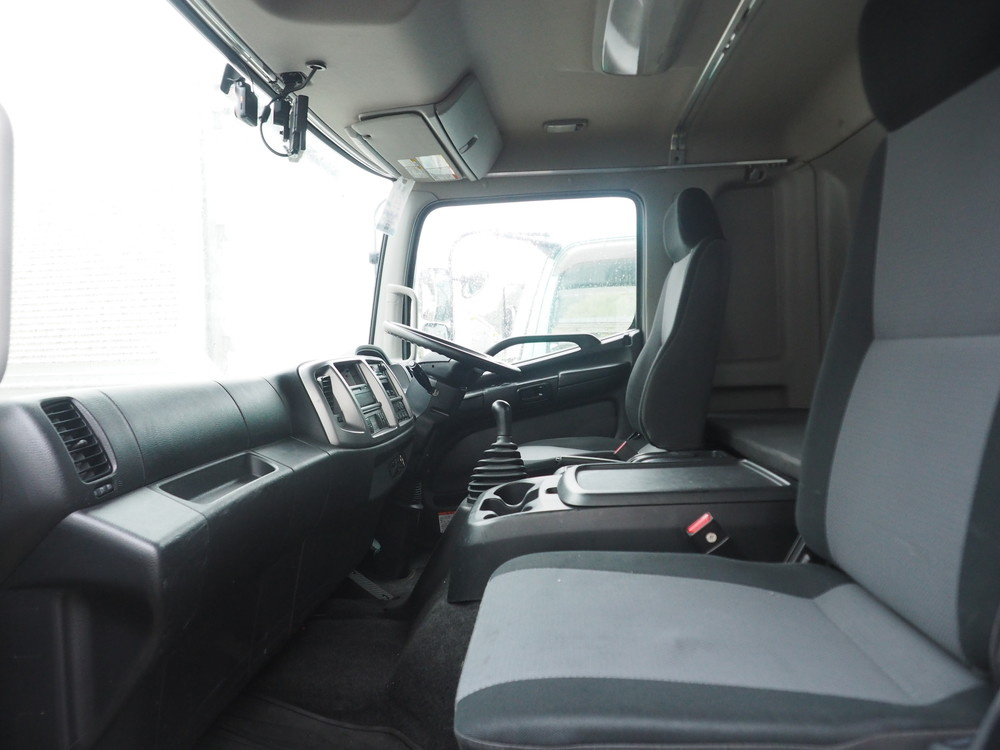 日野 レンジャー 冷凍バン 中型 TKG-FD9JLAA 年式 H28[写真51]