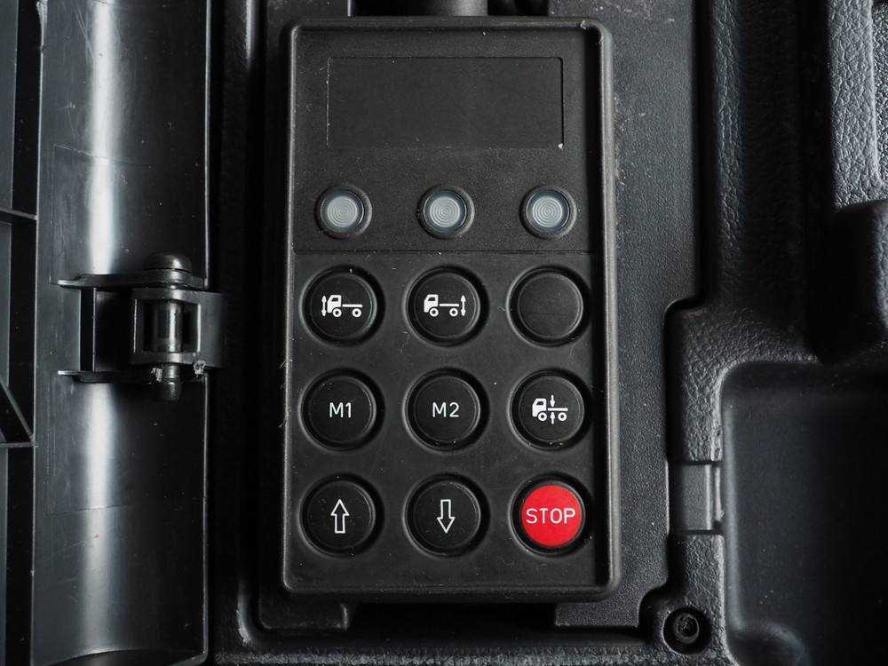 日野 グランドプロフィア 冷凍ウイング 大型 QKG-FW1EXBJ 年式 H25[写真47]