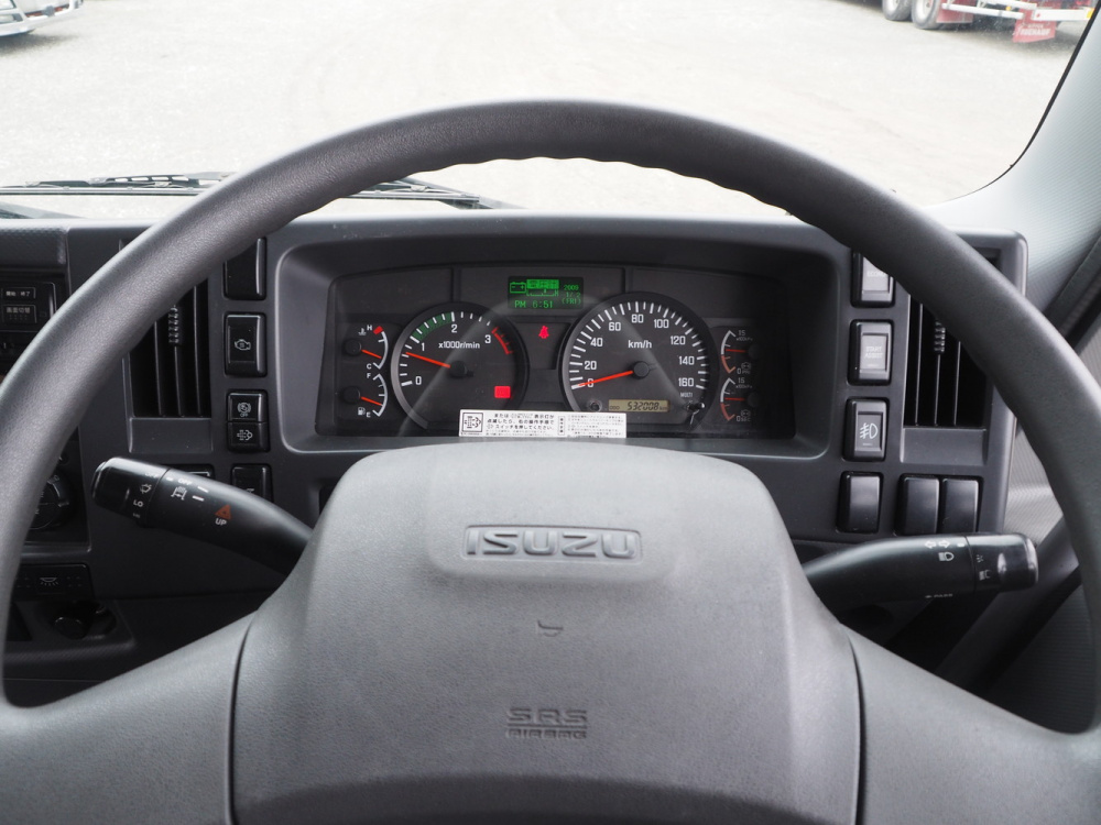 いすゞ フォワード 冷凍バン 中型 TKG-FRR90T2 年式 H27[写真34]