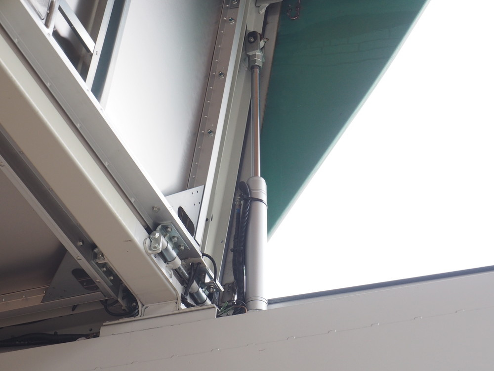 三菱ふそう スーパーグレート ウイング車 大型 QKG-FS54VZ 年式 H24[写真14]