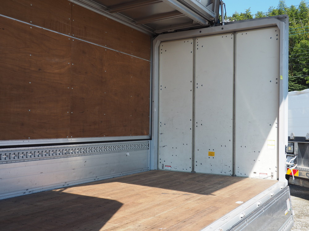 いすゞ エルフ ウイング車 小型 TRG-NPR85AN 年式 H27[写真20]