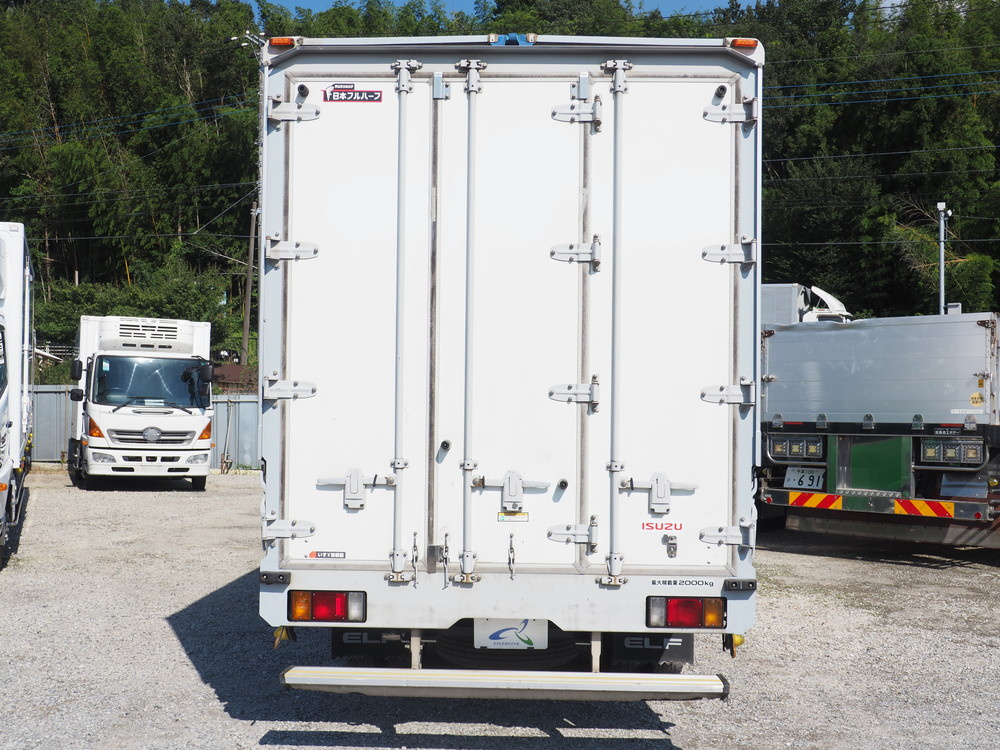 いすゞ エルフ ウイング車 小型 TRG-NPR85AN 年式 H27[写真07]