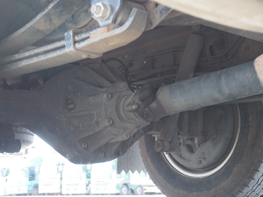 いすゞ エルフ ウイング車 小型 TRG-NPR85AN 年式 H27[写真42]