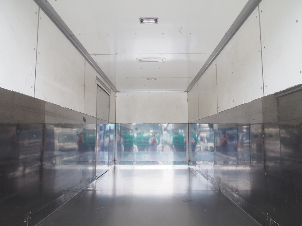 いすゞ エルフ バン車 小型 TKG-NMR85AN 年式 H25[写真15]