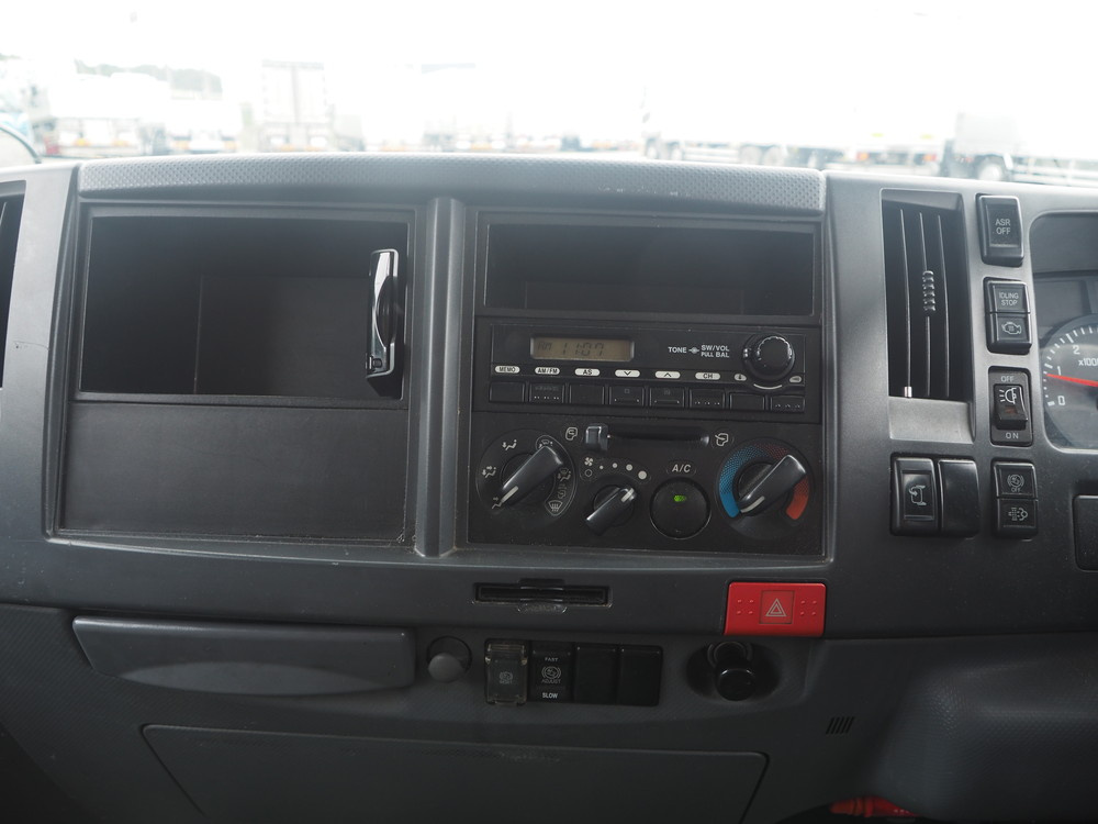 いすゞ エルフ バン車 小型 TKG-NMR85AN 年式 H25[写真25]