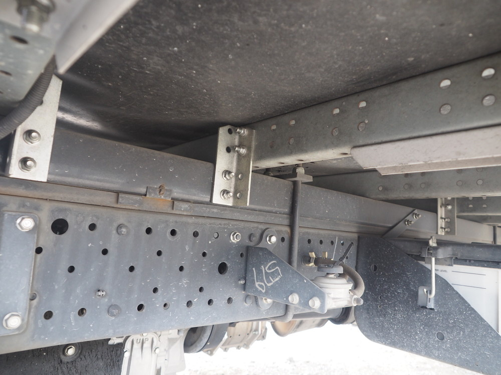 いすゞ エルフ バン車 小型 TKG-NMR85AN 年式 H25[写真33]