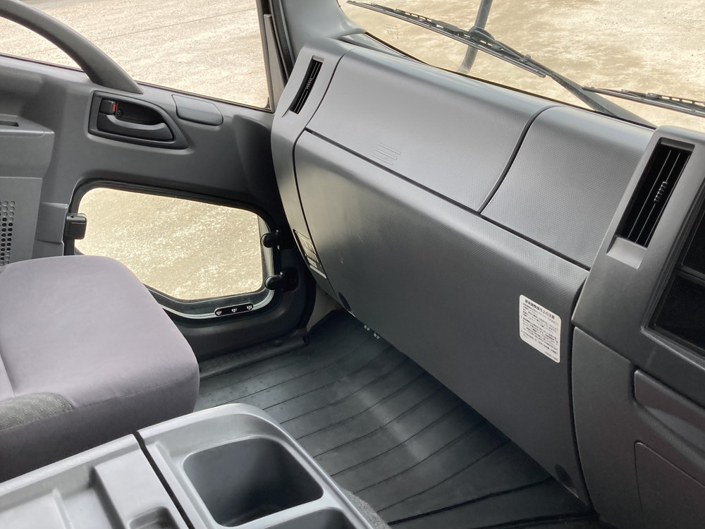 いすゞ フォワード ウイング車 中型 TKG-FRR90T2 年式 H29[写真51]