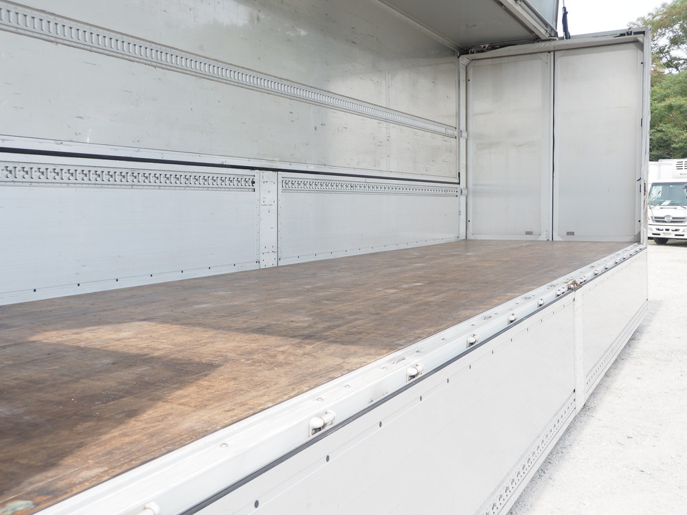 三菱ふそう スーパーグレート ウイング車 大型 QKG-FS54VZ 年式 H24[写真22]