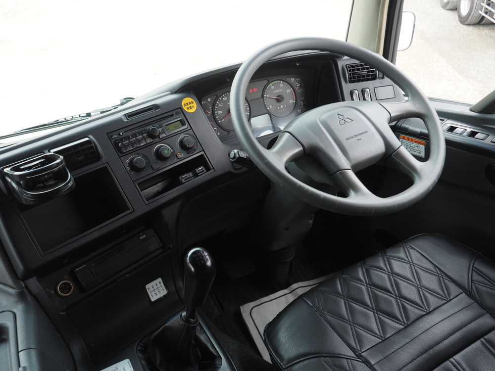 三菱ふそう スーパーグレート ウイング車 大型 QKG-FS54VZ 年式 H24[写真32]