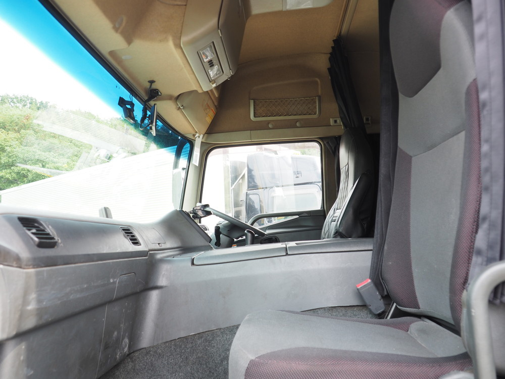 三菱ふそう スーパーグレート ウイング車 大型 QKG-FS54VZ 年式 H24[写真42]