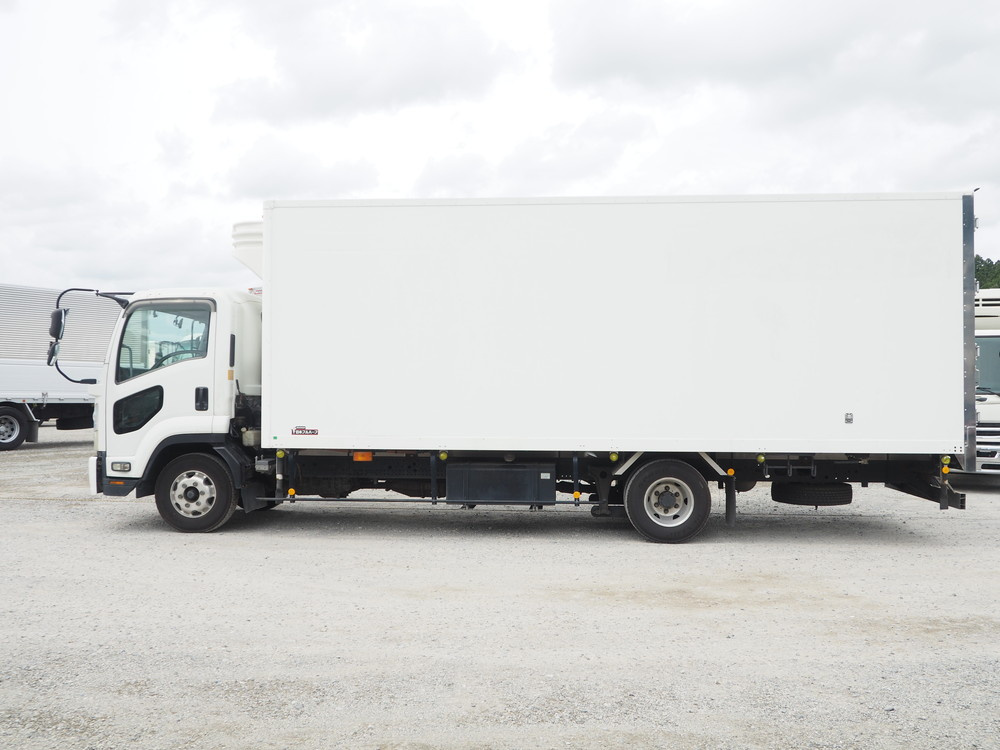 いすゞ フォワード 冷凍バン 中型 PKG-FRR90T2 年式 H21[写真11]