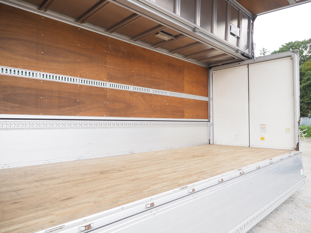 いすゞ フォワード ウイング車 中型 TKG-FRR90T2 年式 H25[写真19]