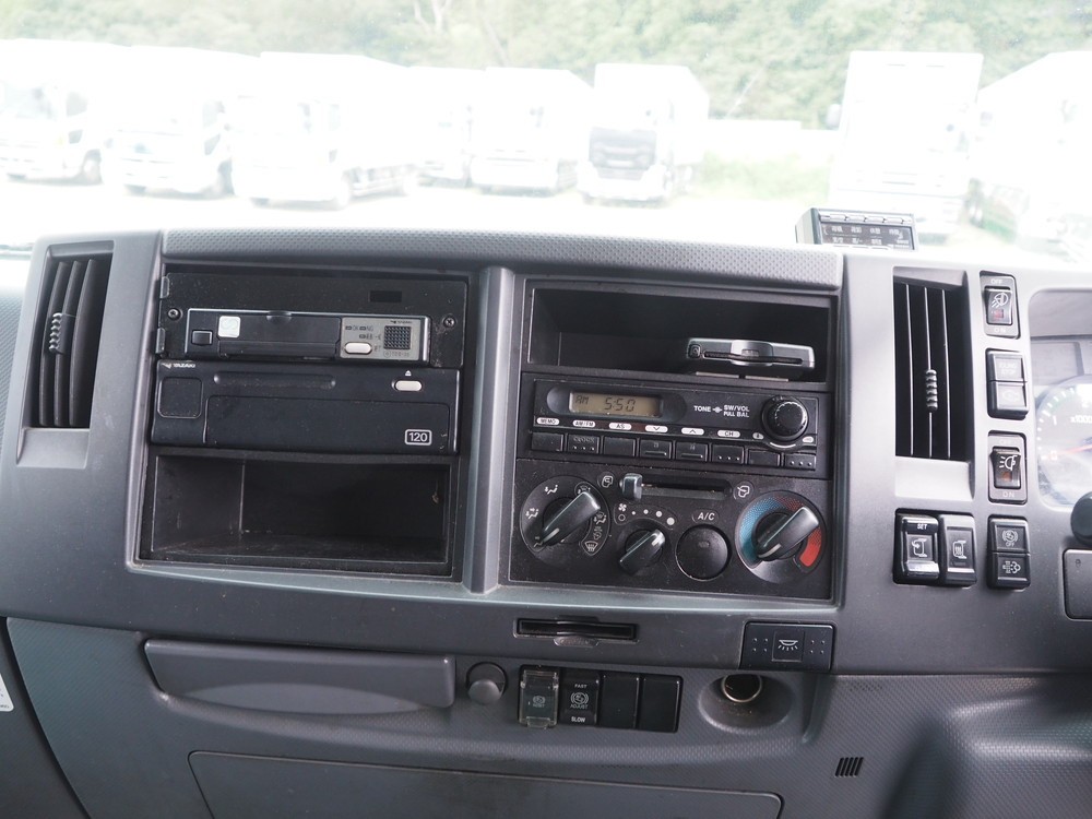 いすゞ フォワード ウイング車 中型 TKG-FRR90T2 年式 H25[写真31]