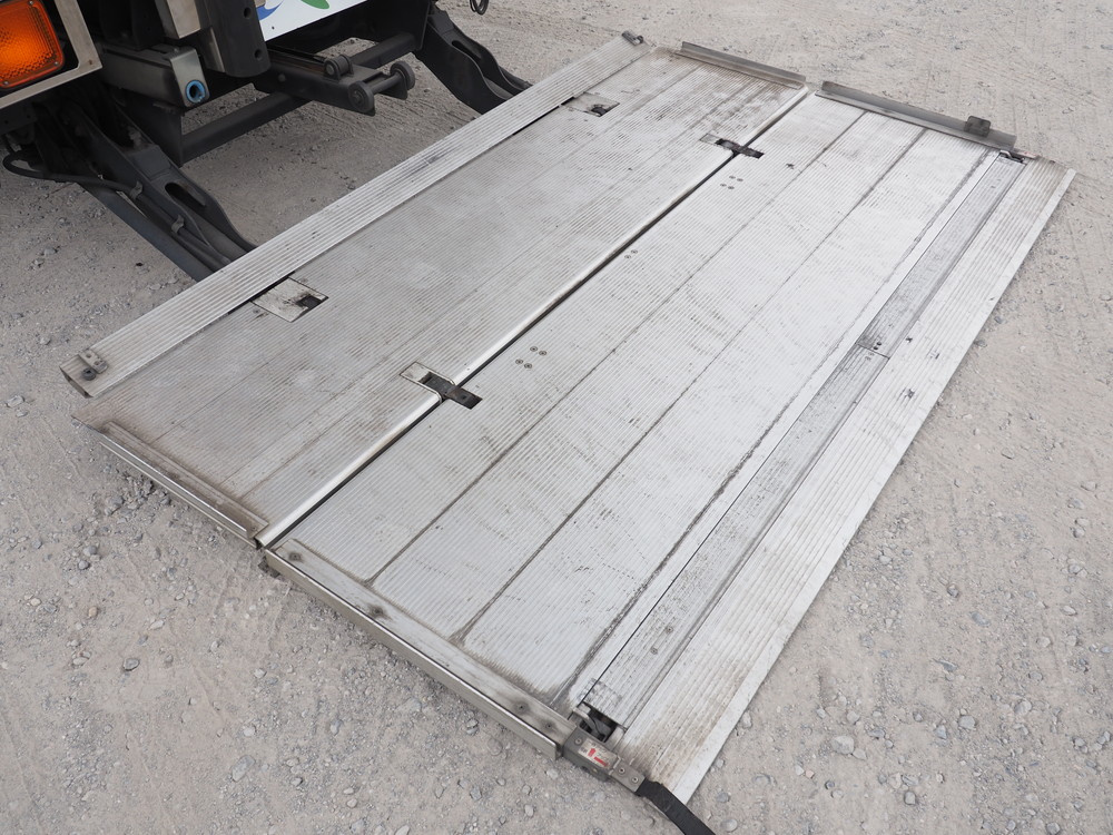 三菱ふそう スーパーグレート 冷凍ウイング 大型 LKG-FS54VZ 年式 H24[写真37]