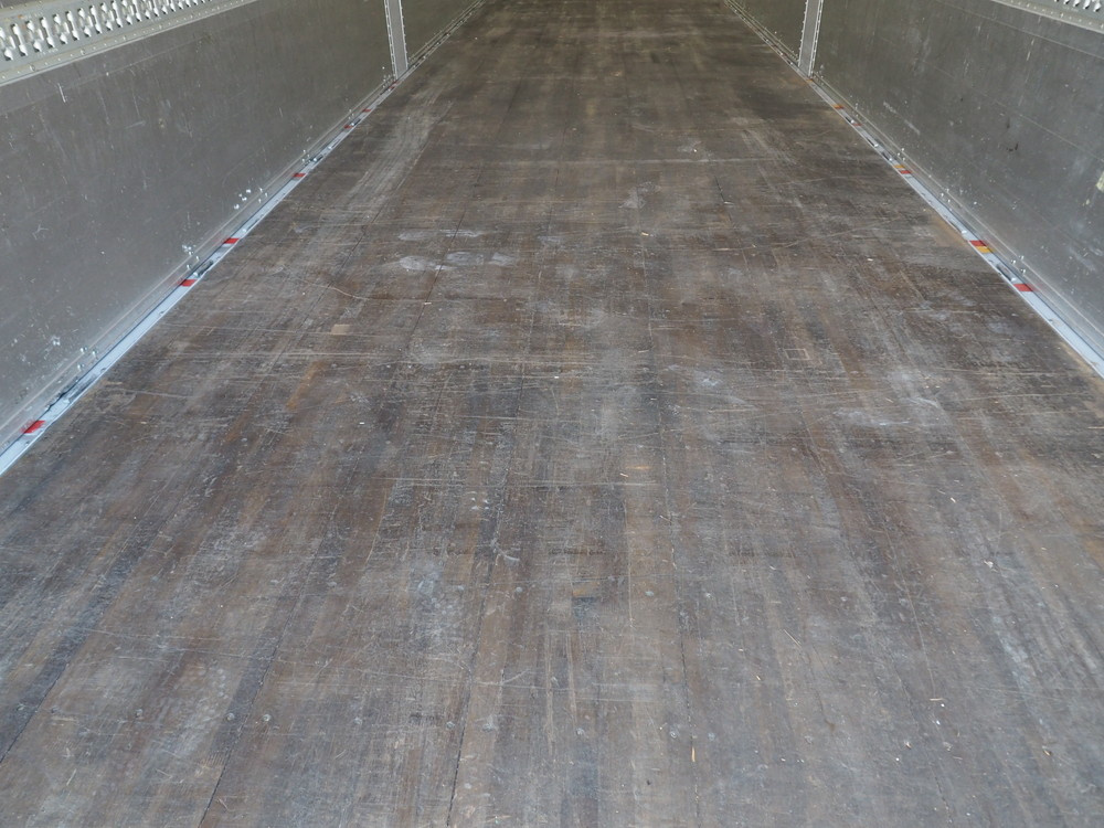 いすゞ ギガ ウイング車 大型 LKG-CYJ77A 年式 H24[写真25]