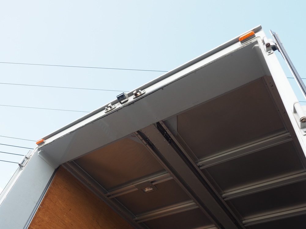 いすゞ ギガ ウイング車 大型 LKG-CYJ77A 年式 H24[写真28]