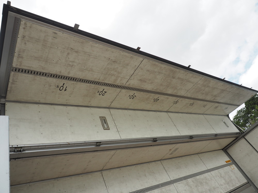 日野 グランドプロフィア ウイング車 大型 BKG-FW1EZYG 年式 H19[写真24]