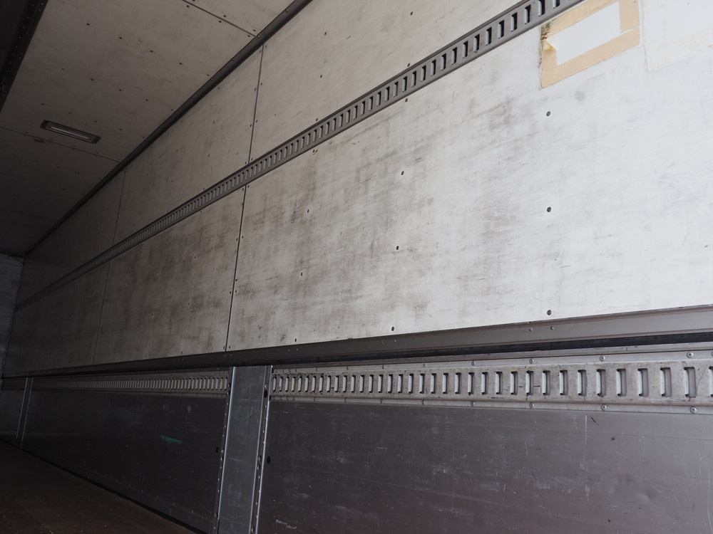 日野 グランドプロフィア ウイング車 大型 BKG-FW1EZYG 年式 H19[写真32]