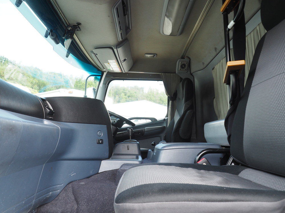 日野 グランドプロフィア ウイング車 大型 BKG-FW1EZYG 年式 H19[写真48]