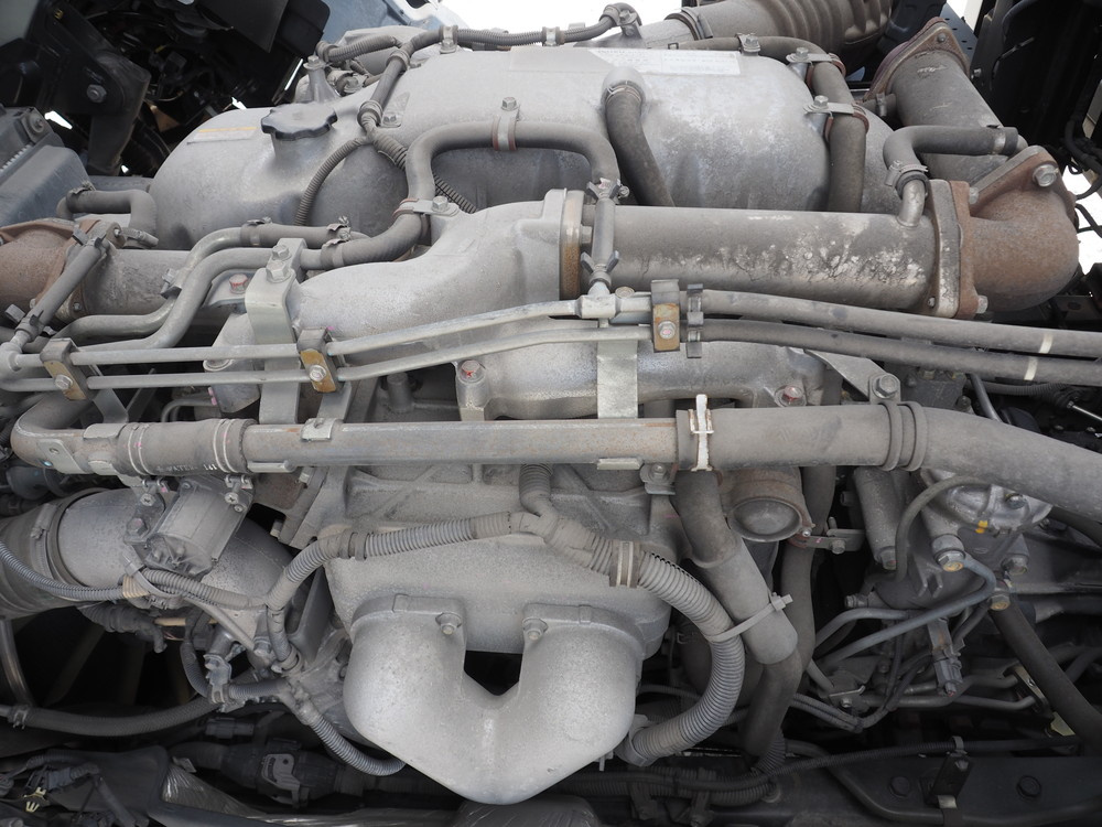 いすゞ ギガ ウイング車 大型 QKG-CYJ77A 年式 H27[写真55]