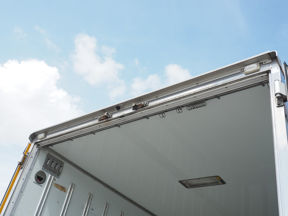 いすゞ エルフ 冷凍バン 小型 SKG-NPR85AN 年式 H23[写真22]