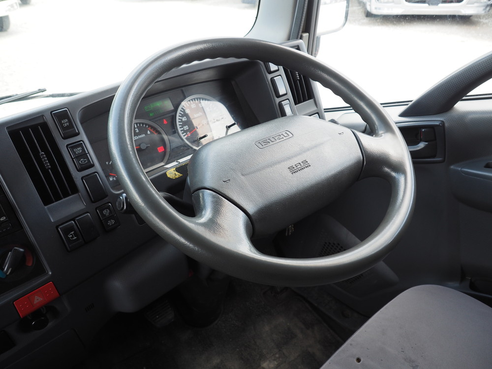 いすゞ エルフ 冷凍バン 小型 SKG-NPR85AN 年式 H23[写真28]