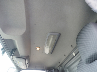 いすゞ フォワード 冷凍バン 中型 TKG-FRR90T2 年式 H27 [写真42]