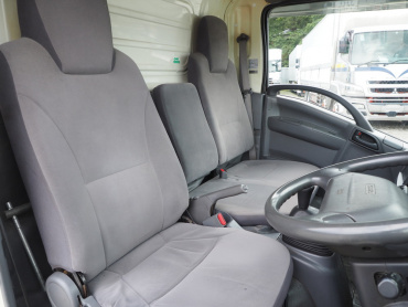 いすゞ エルフ バン車 小型 TKG-NMR85AN 年式 H25 [写真21]