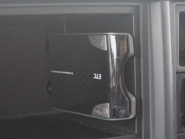 いすゞ エルフ バン車 小型 TKG-NMR85AN 年式 H25 [写真26]