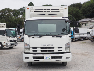 いすゞ フォワード 冷凍バン 中型 PKG-FRR90T2 年式 H21 [写真03]