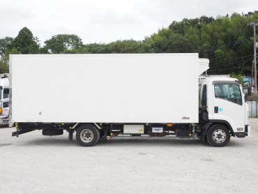 いすゞ フォワード 冷凍バン 中型 PKG-FRR90T2 年式 H21 [写真09]