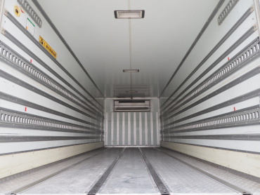 いすゞ フォワード 冷凍バン 中型 PKG-FRR90T2 年式 H21 [写真15]