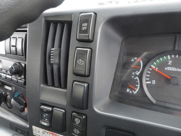 いすゞ フォワード 冷凍バン 中型 PKG-FRR90T2 年式 H21 [写真38]